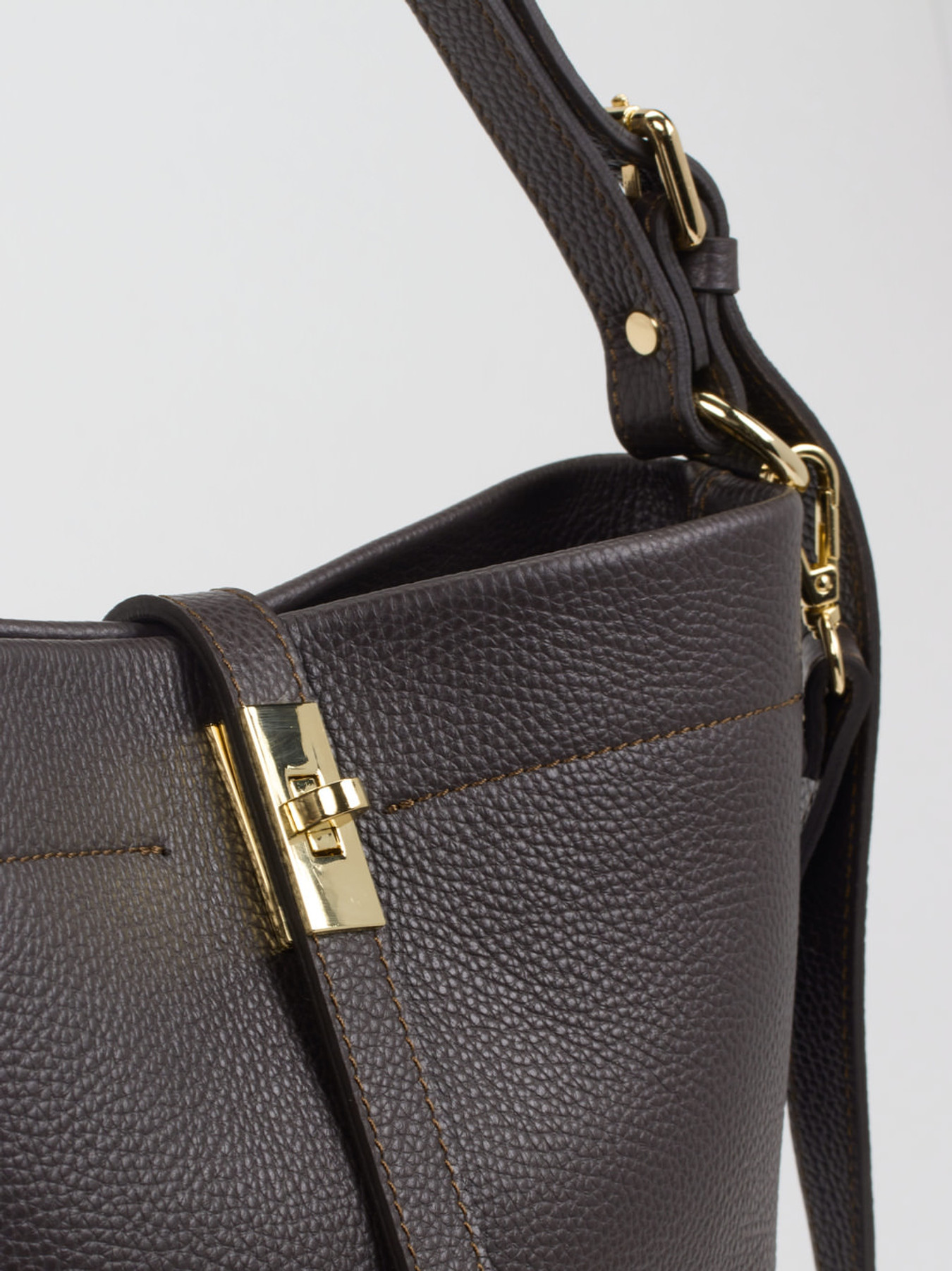 Schulter-/ Umhängetasche braun 9392209003005