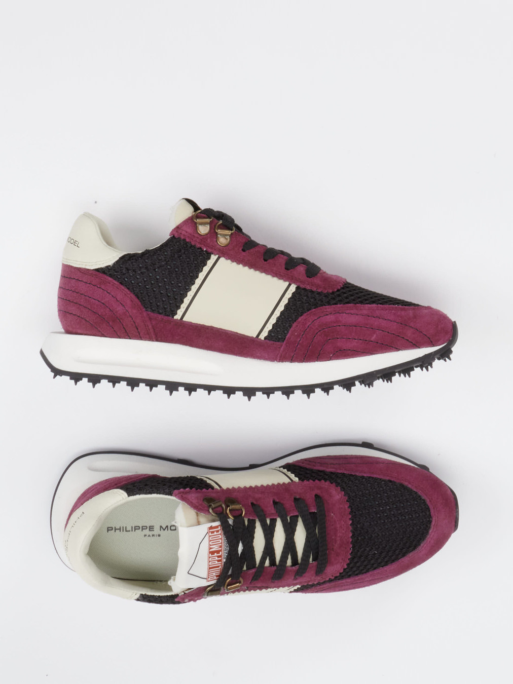 Sneaker rot 1663509002504