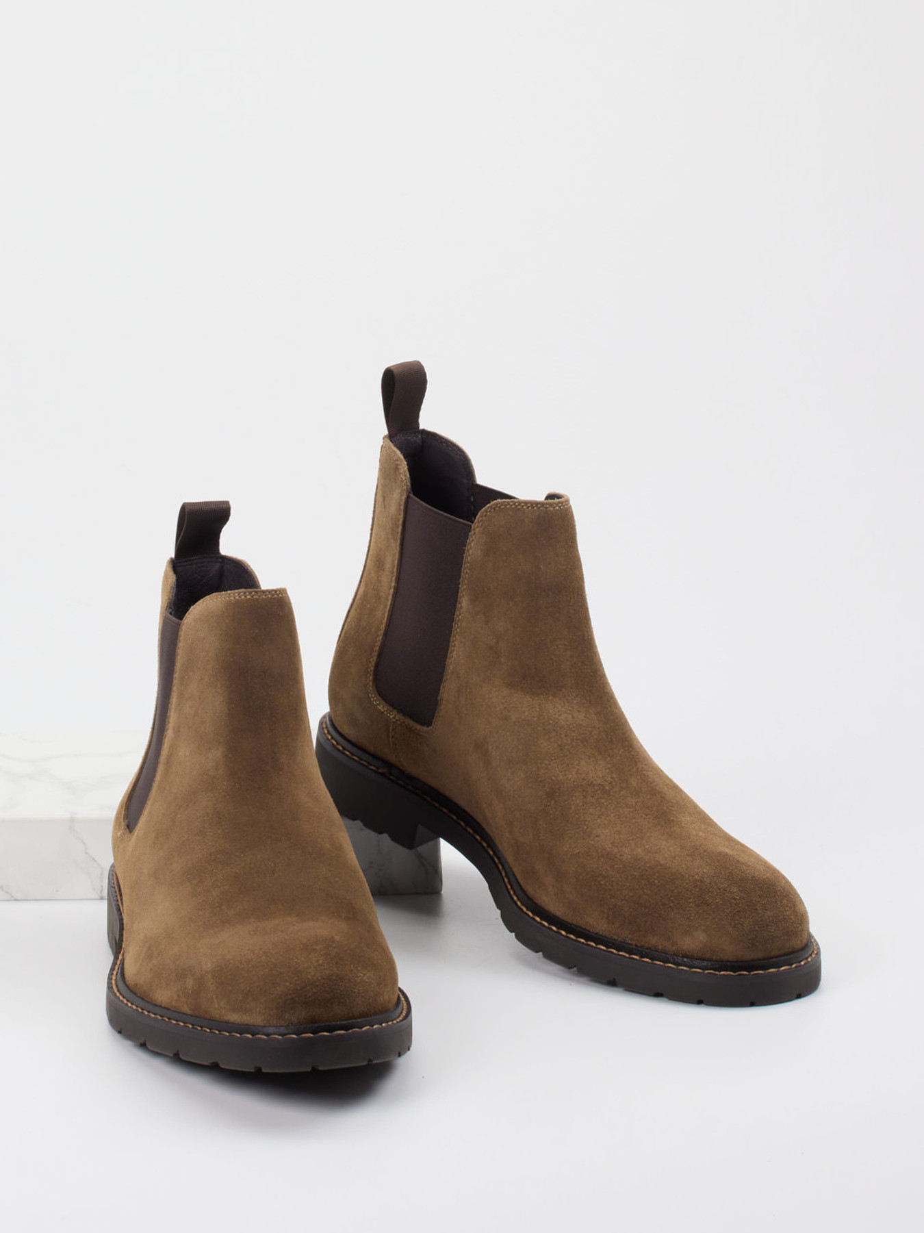 Boot braun 4711229008604