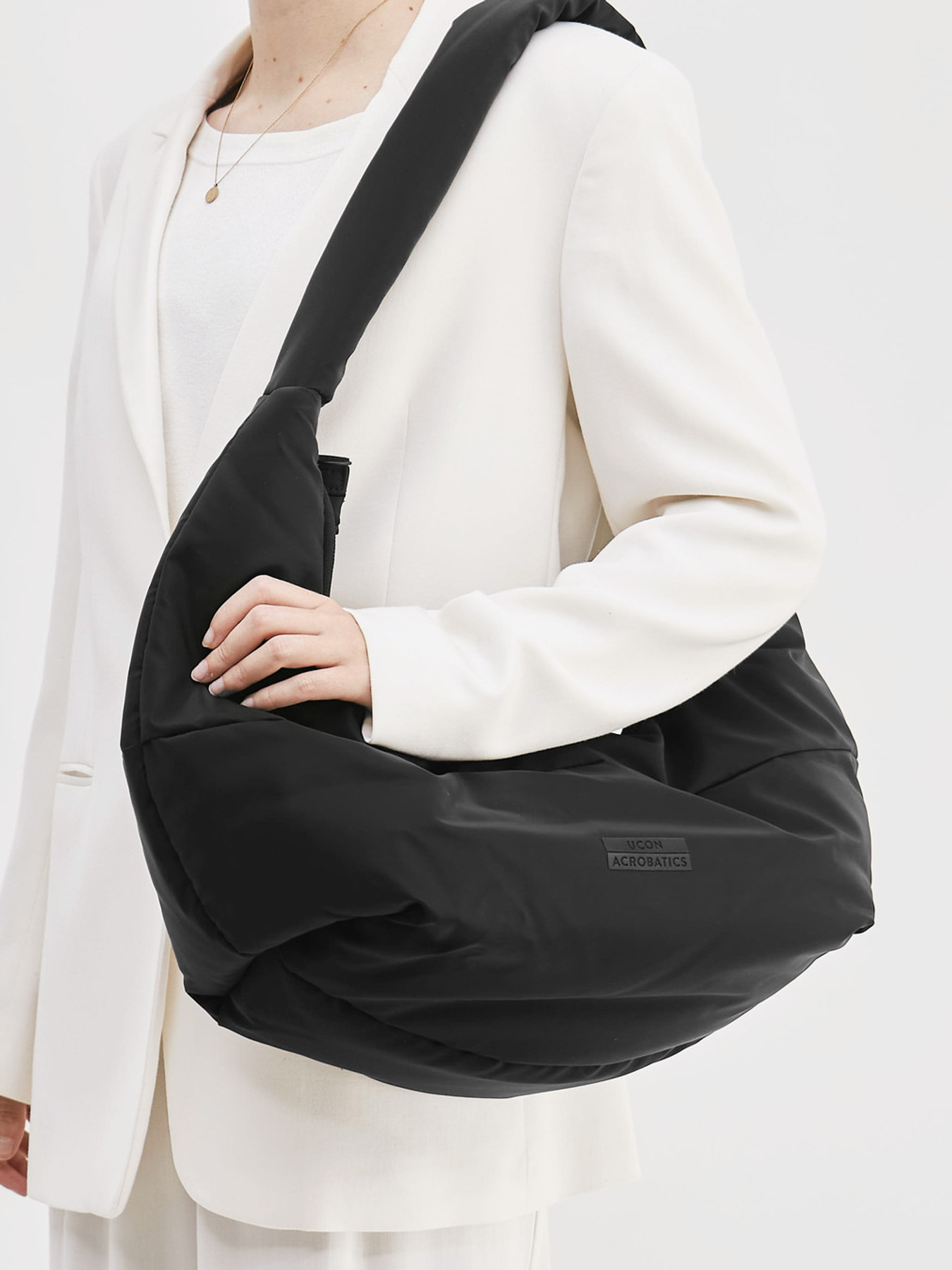 Schultertasche schwarz 9302009002606