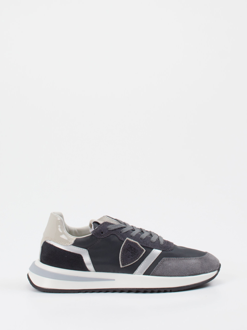 Sneaker grau 1663454000801