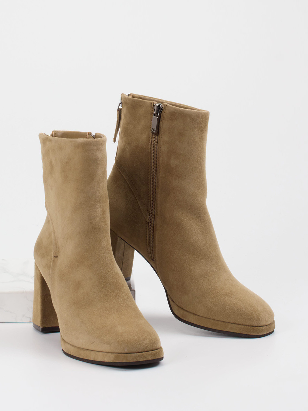 Stiefelette braun 1739249001704