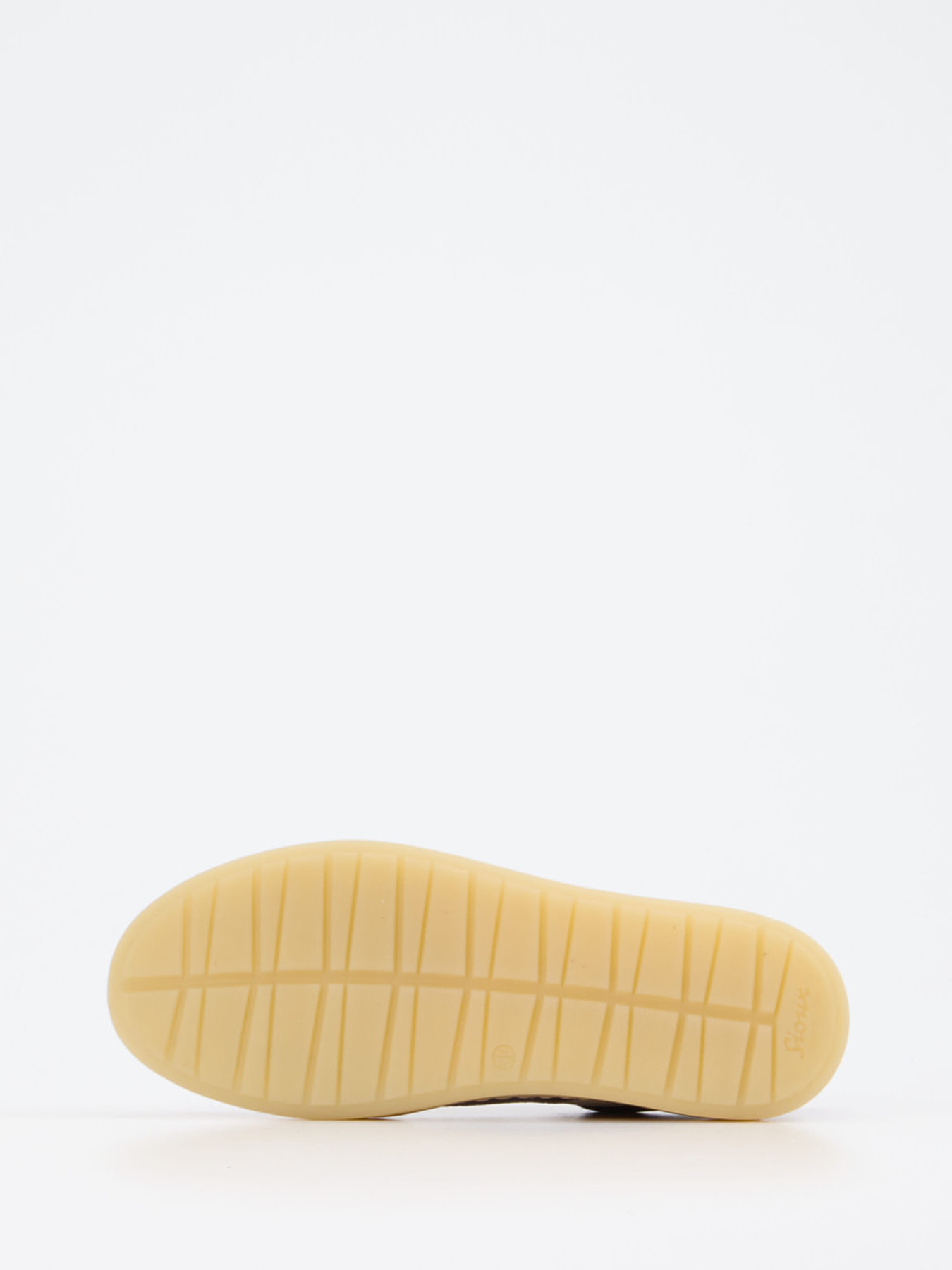 Sneaker rot 2661507000105