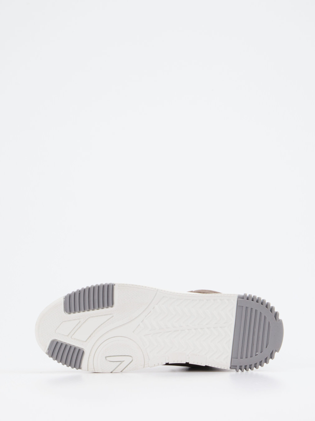 Sneaker high grau 8466407000105