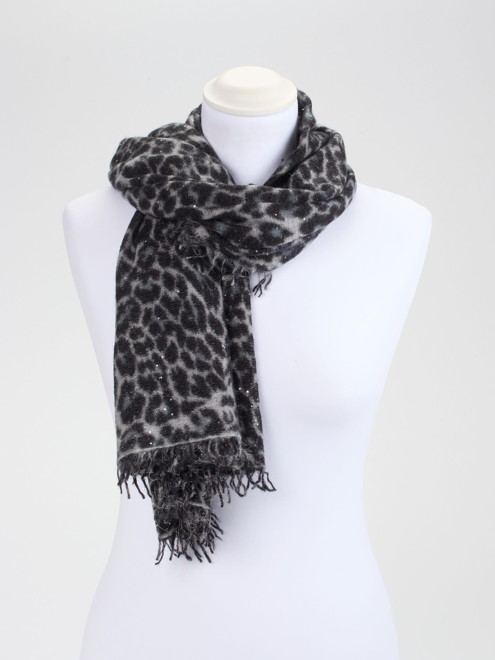 Schal schwarz 9321007000101