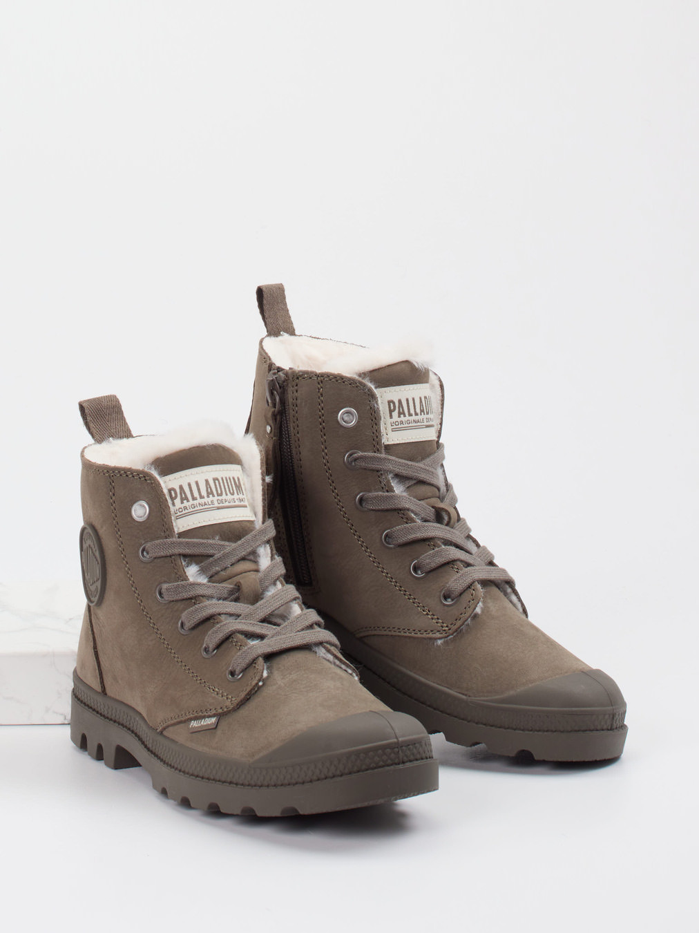 Sneaker high grau 8166459002104