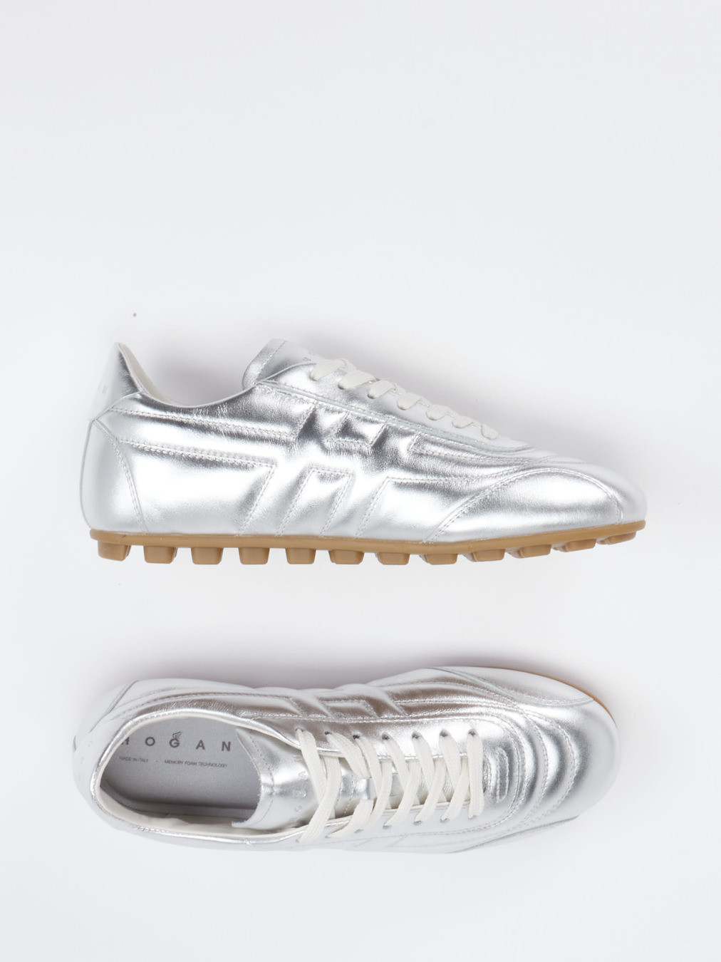 Sneaker silber 1661449009304