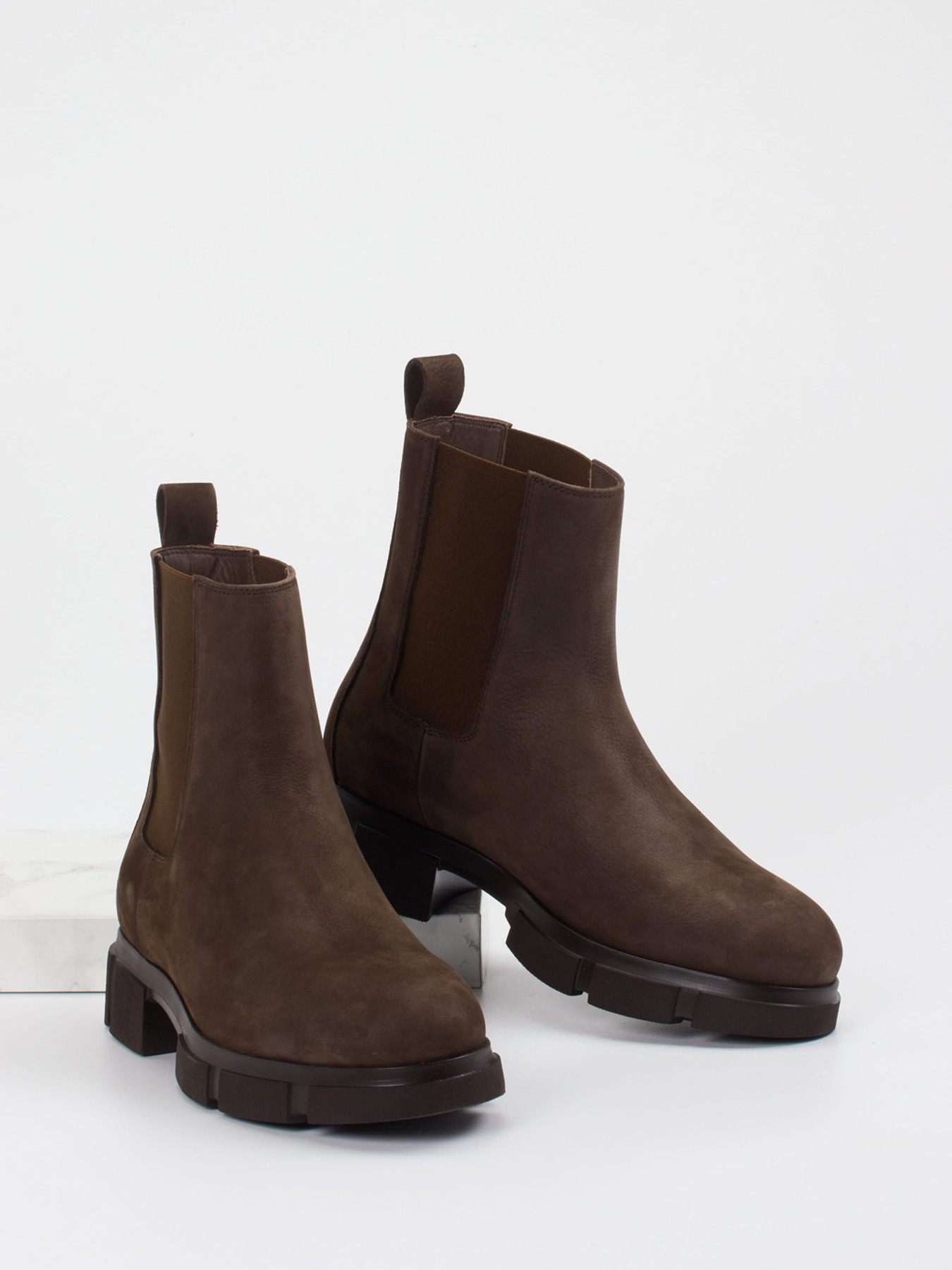 Boot braun 4711209059604