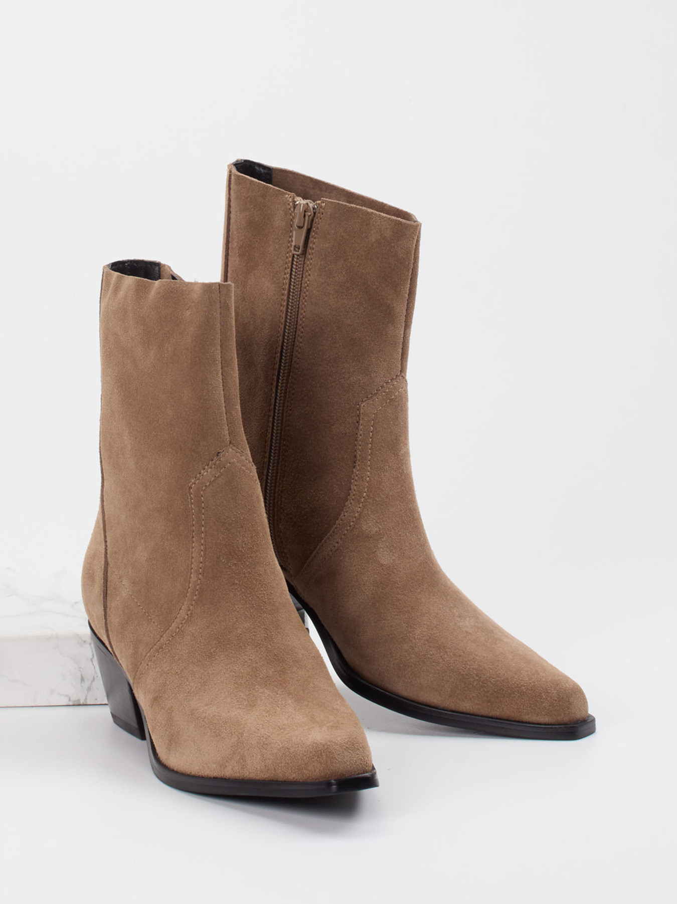 Stiefelette braun 1737249001704