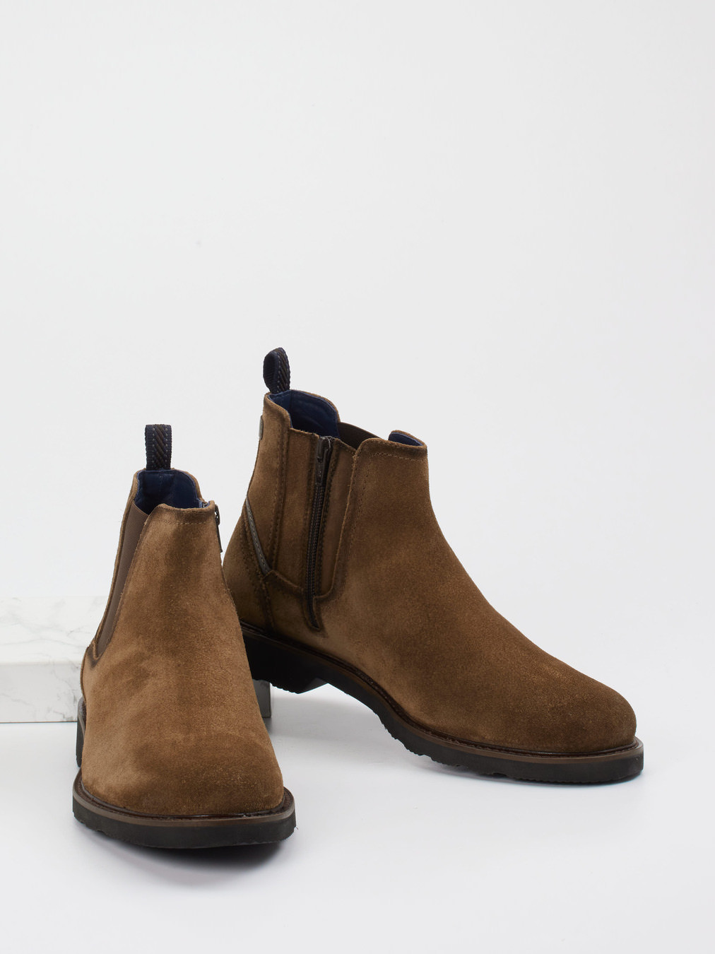 Boot braun 4711249002304