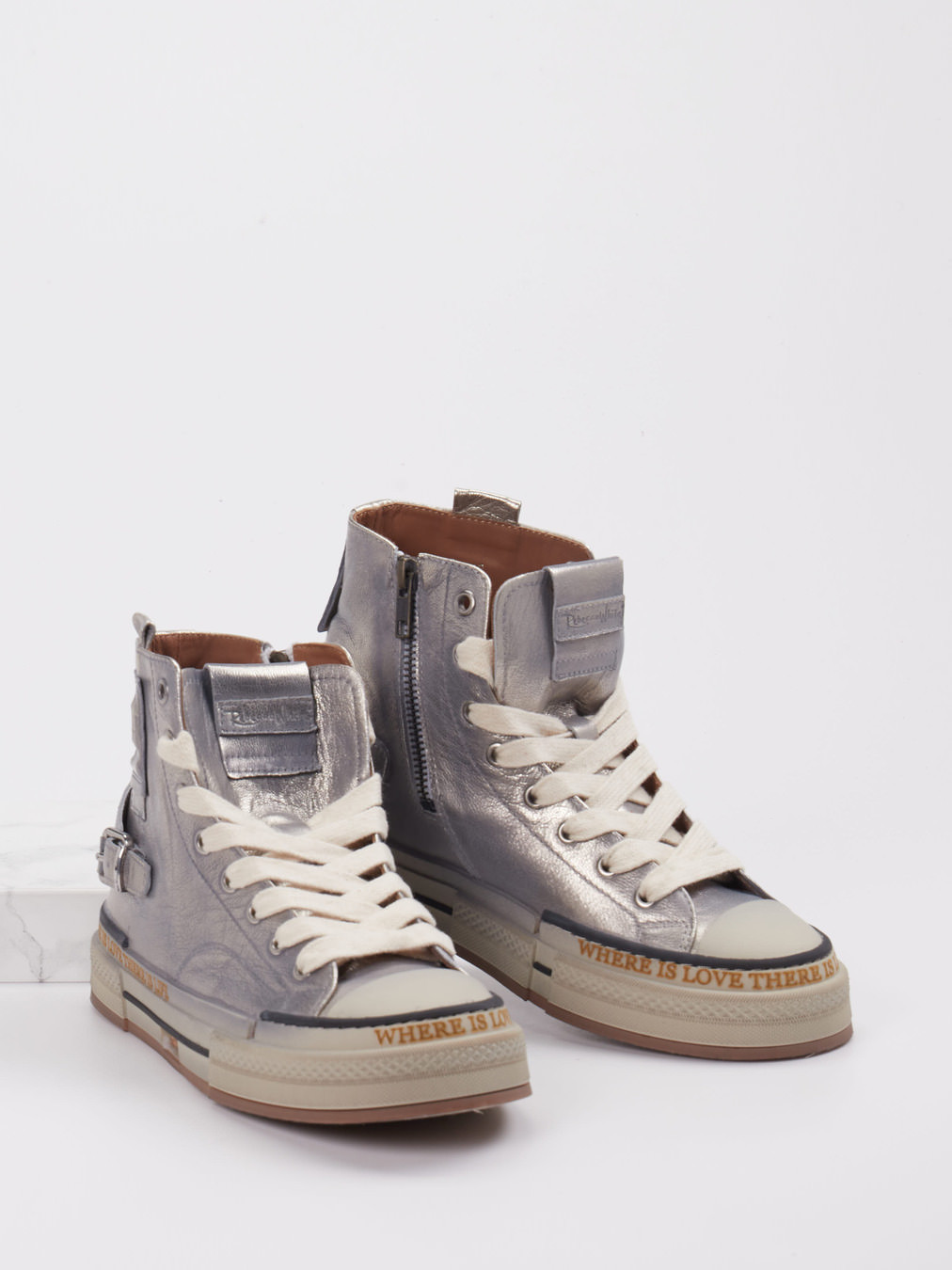 Sneaker High silber 1673449001004