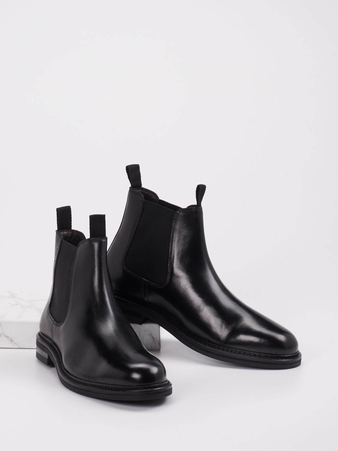 Boot schwarz 4711009024504