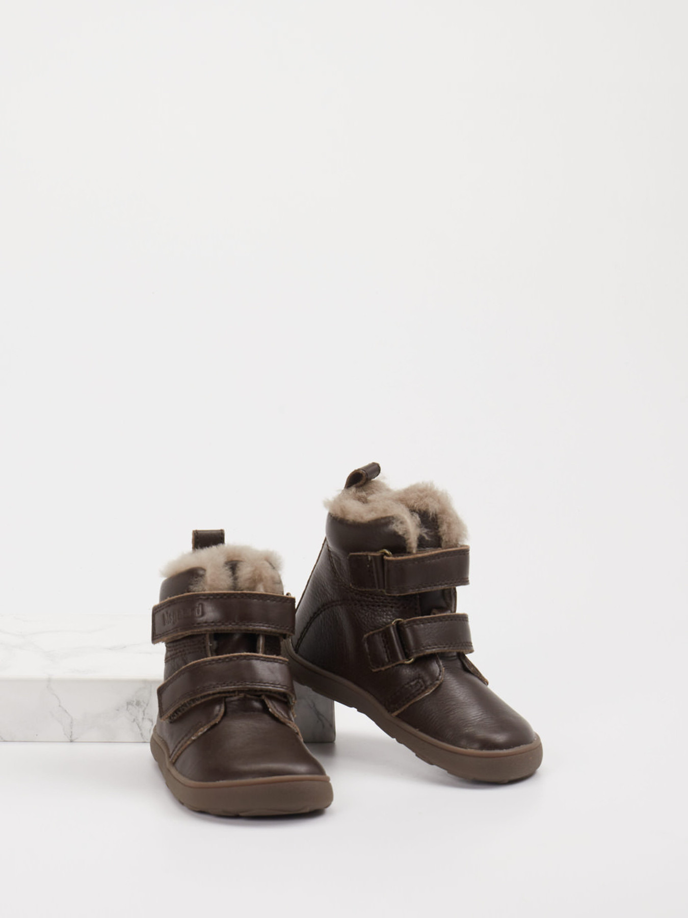 Klettverschlussboot braun 6830209006304