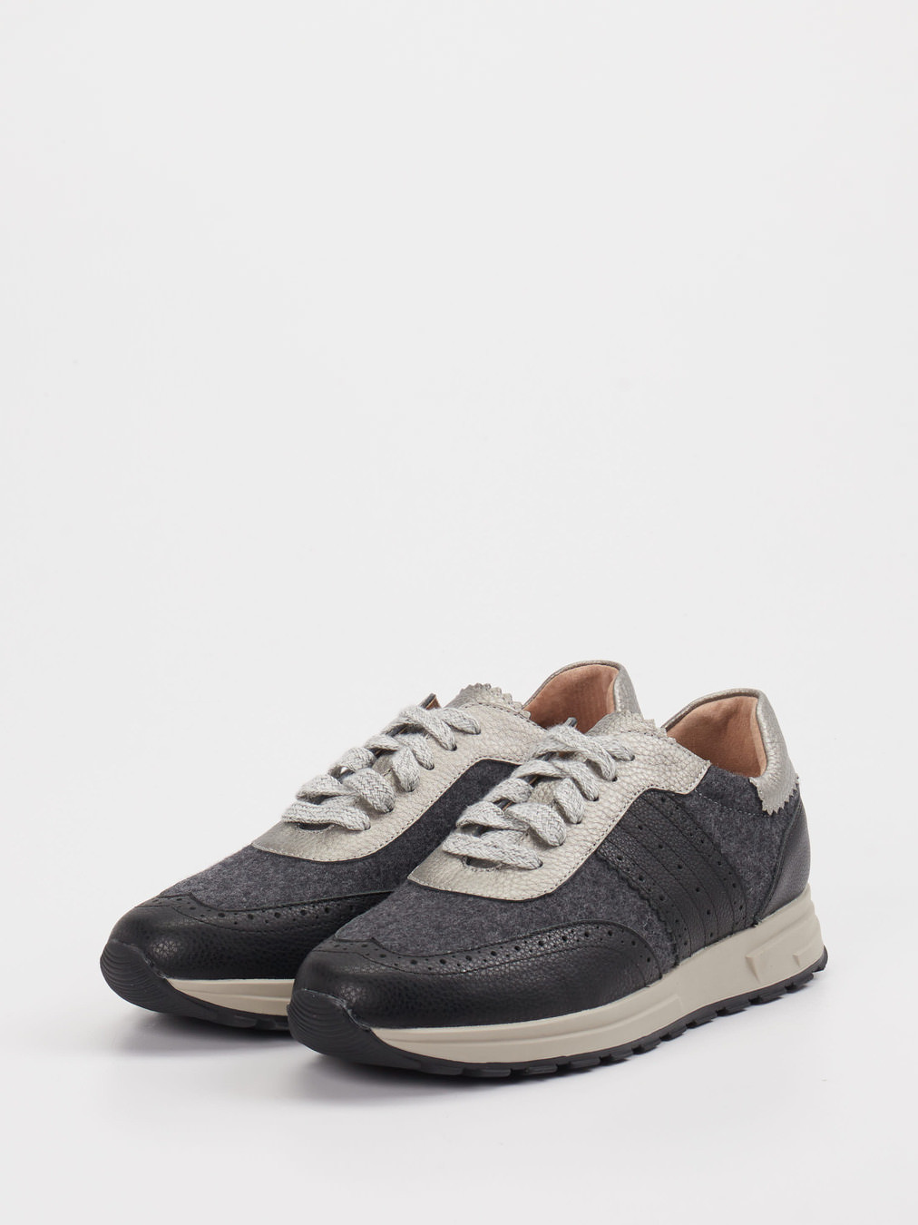 Sneaker grau 2661400001202