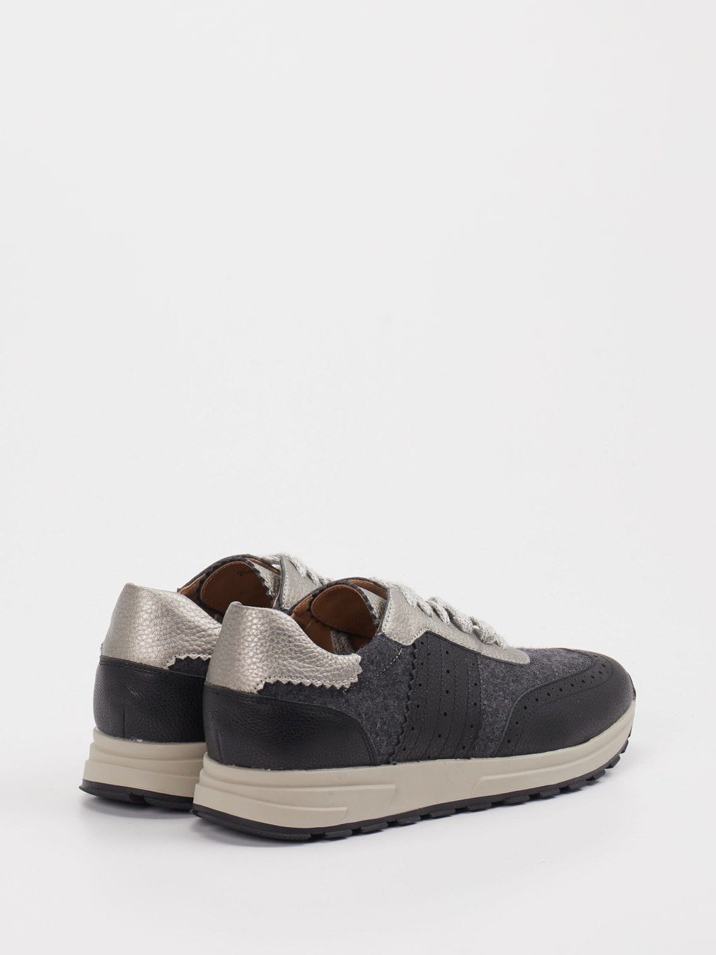 Sneaker grau 2661400001203