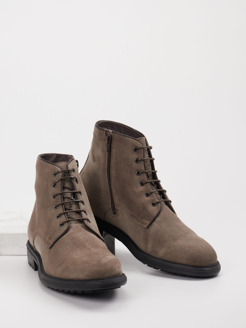 Boot braun 4801249002403