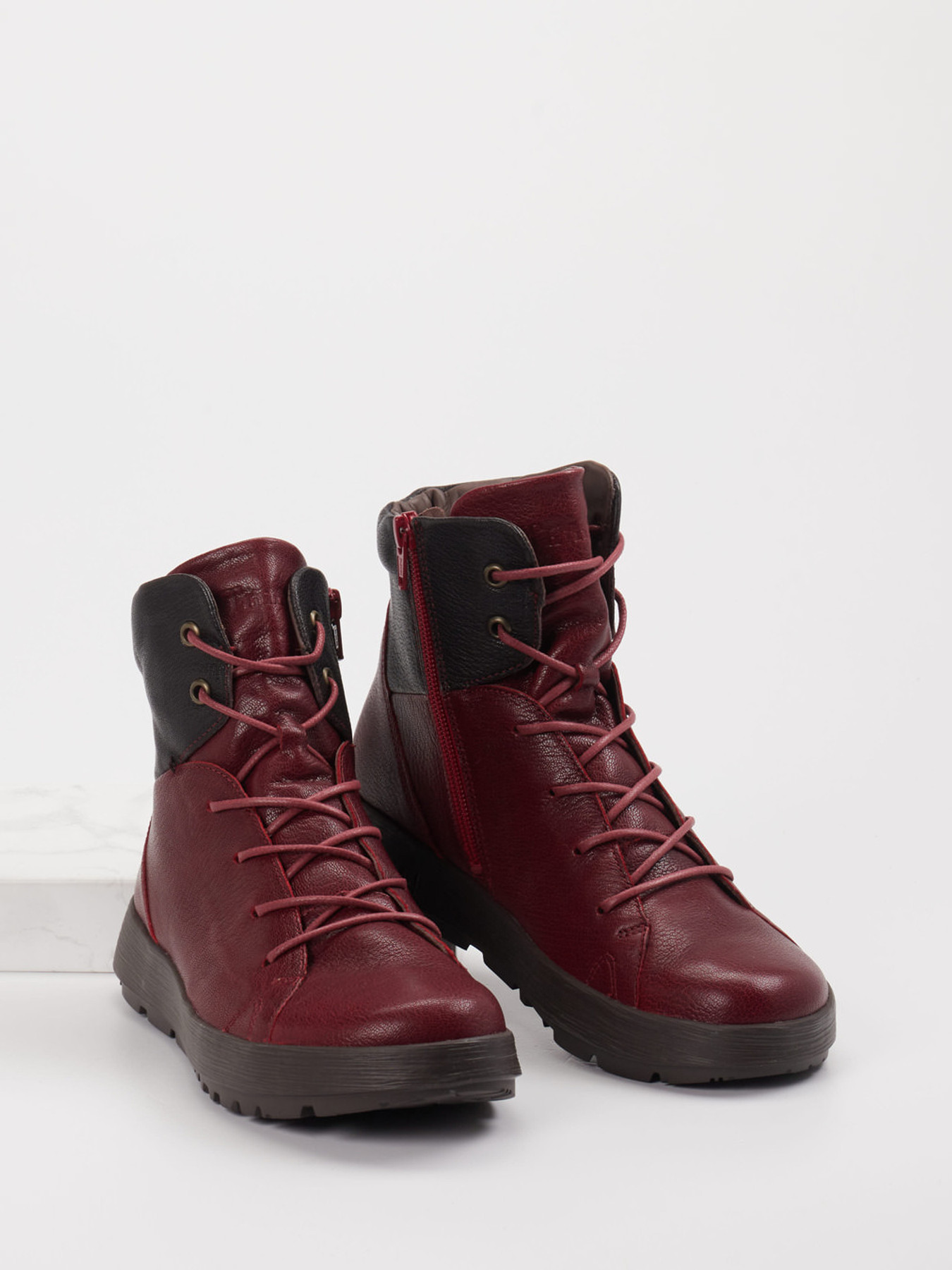 Stiefelette rot 2851550000104