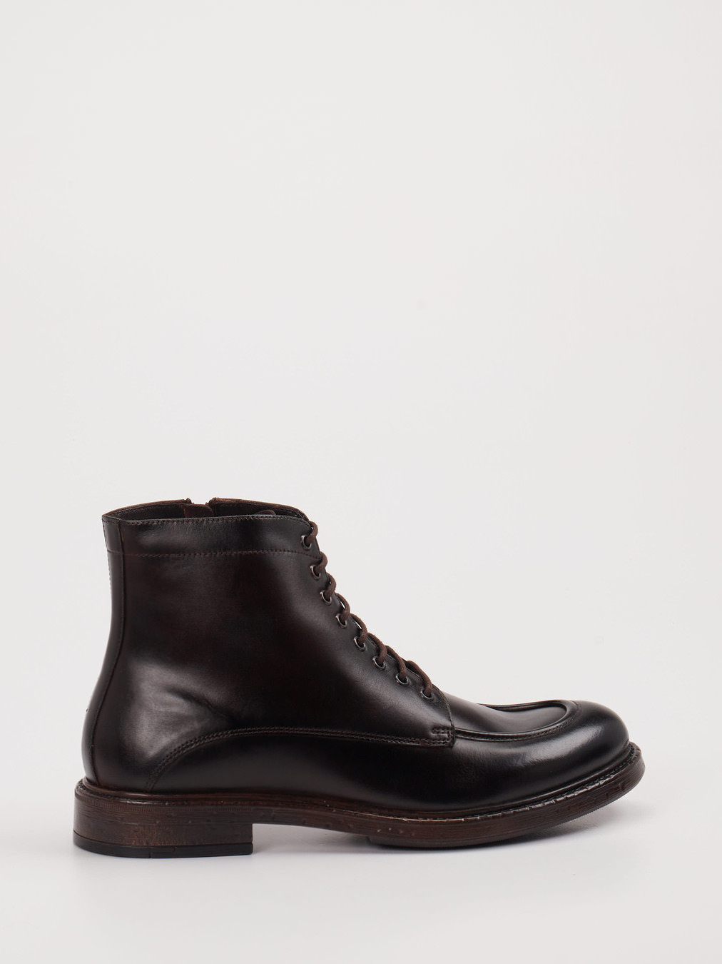 Boot braun 4701209080101