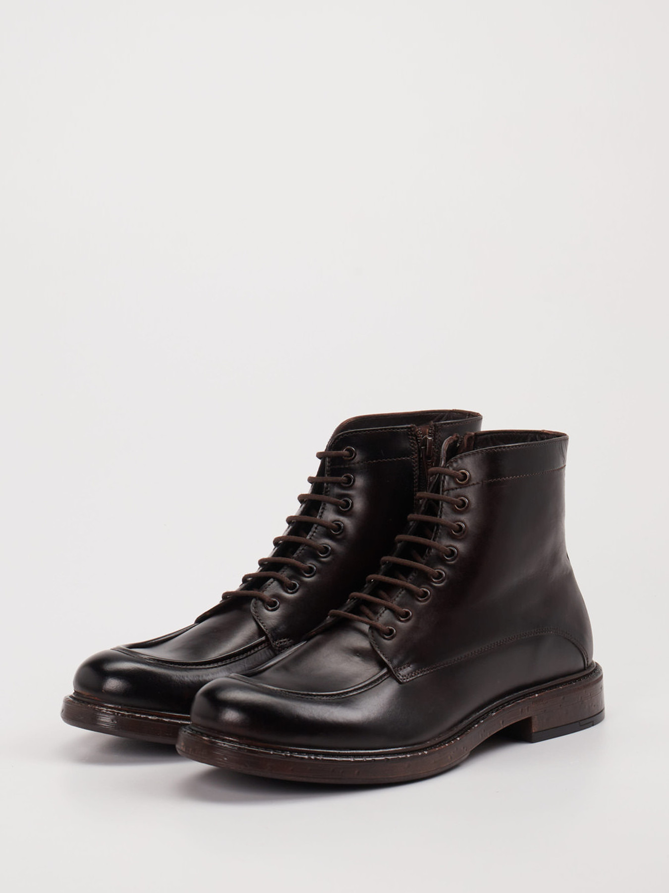 Boot braun 4701209080102