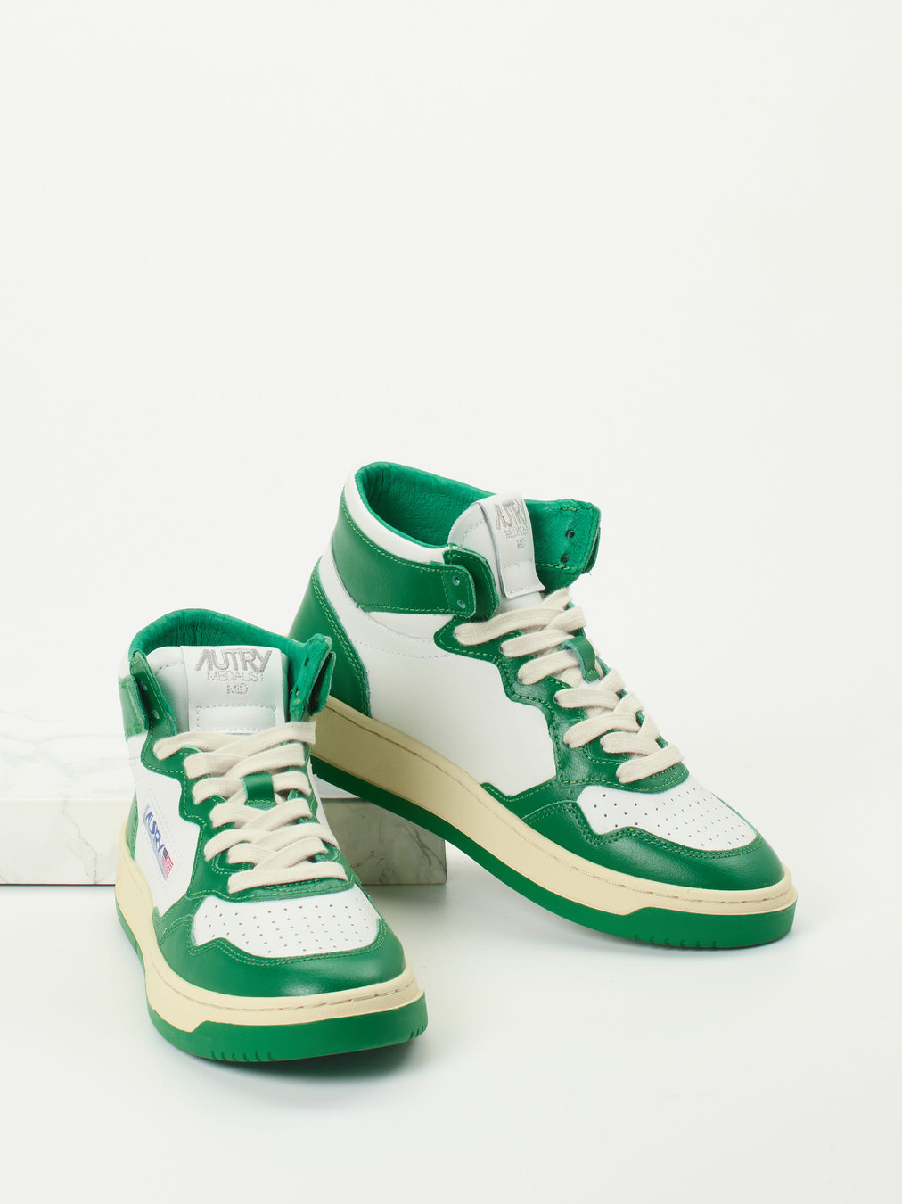 Sneaker High weiß 1673706000304