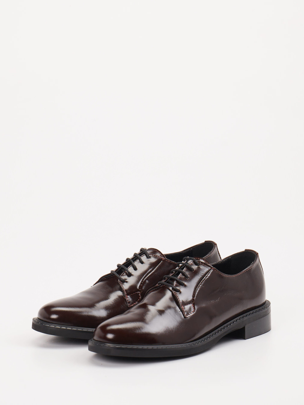 Schnürschuh braun 1561259000602