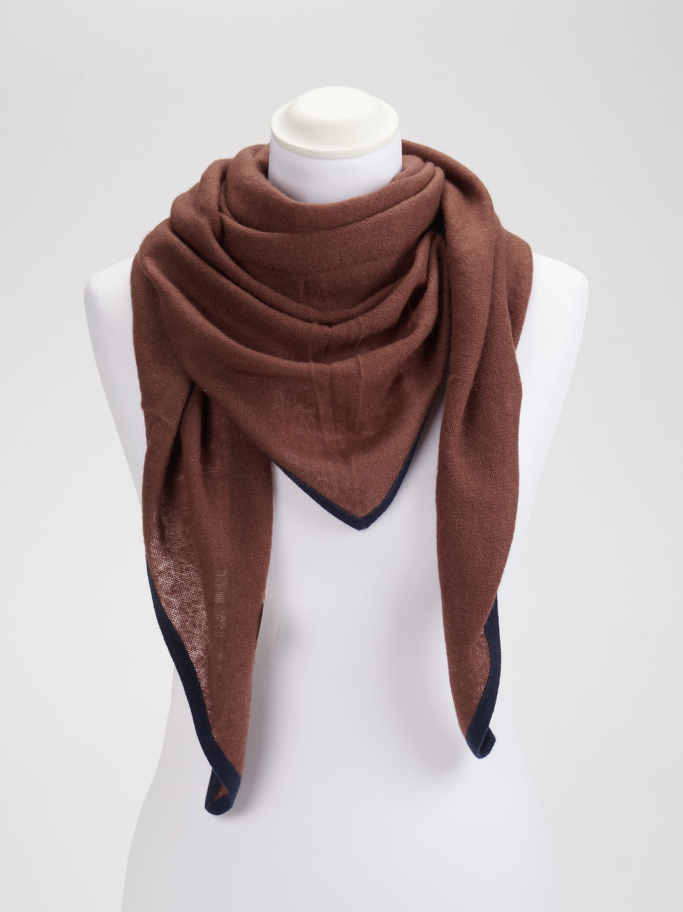 Dreieckstuch braun 9324221000101