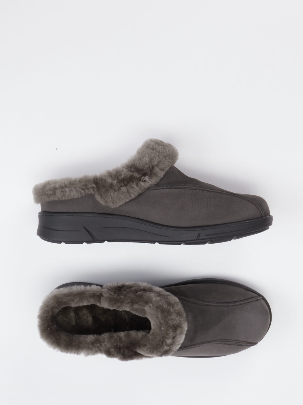 Hausschuh braun 7163269000404