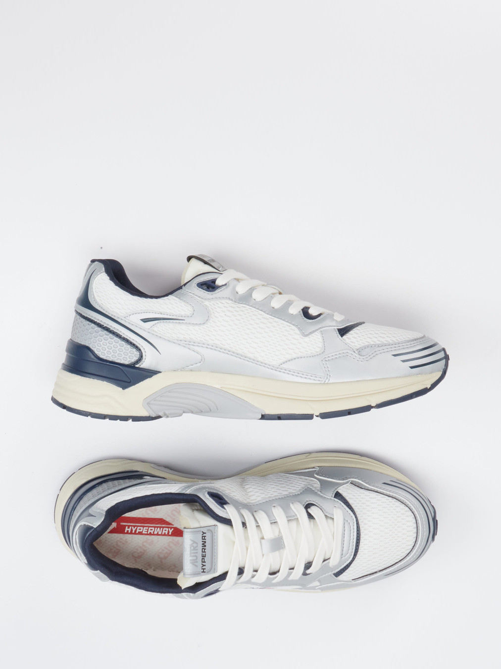 Sneaker weiß 4661719000104