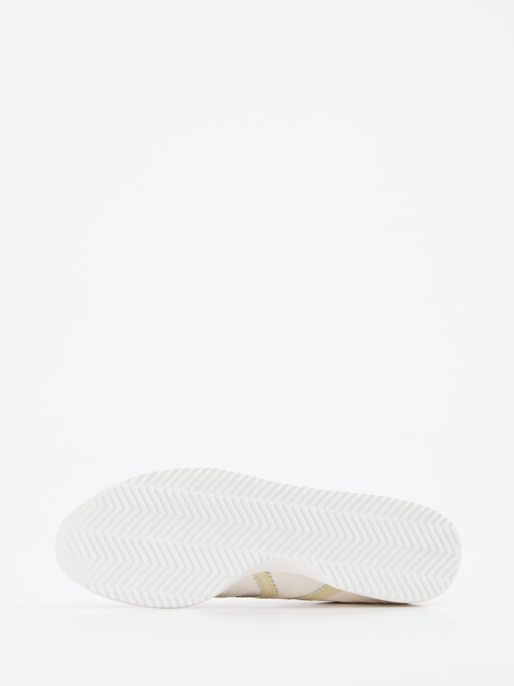 Sneaker weiß 1661738000105