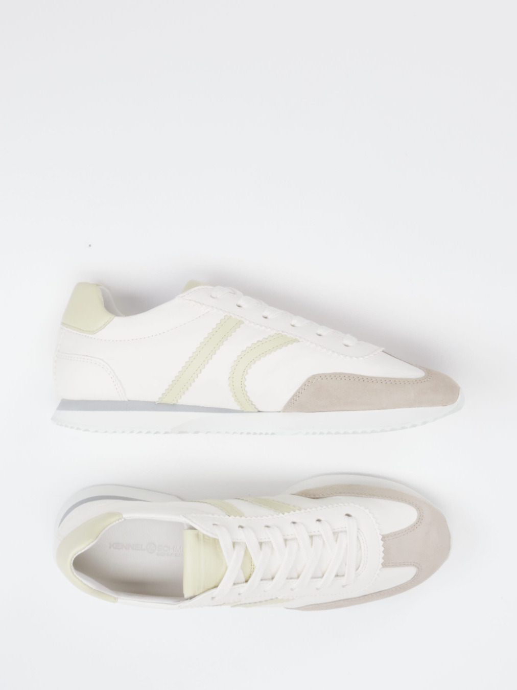 Sneaker weiß 1661738000104