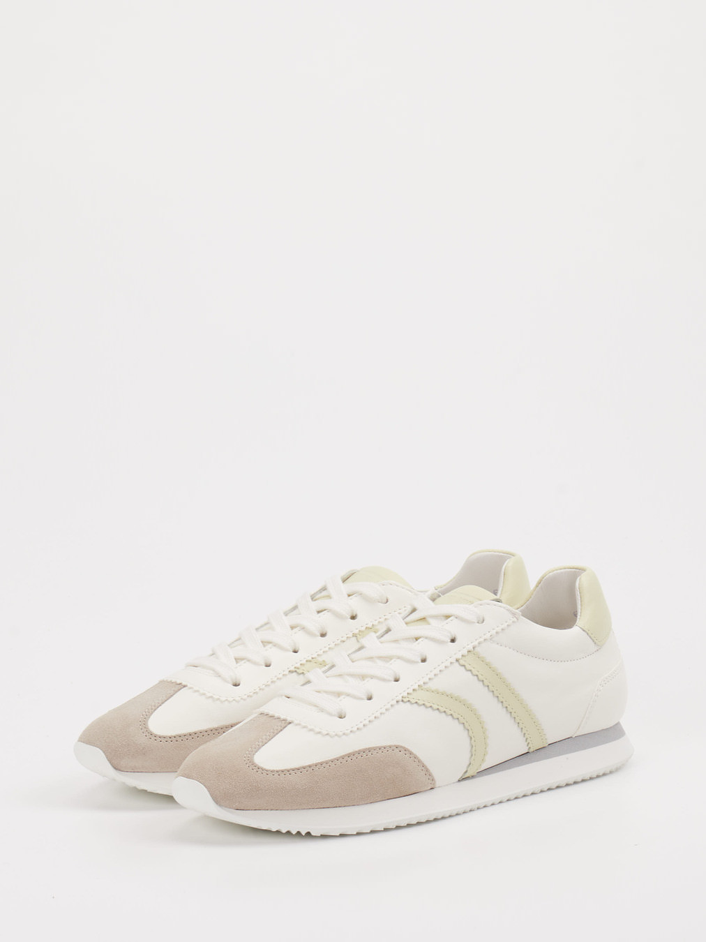 Sneaker MUI weiß 1661738000102