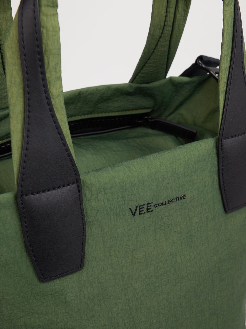 Schulter-/ Umhängetasche grün 9392629004004