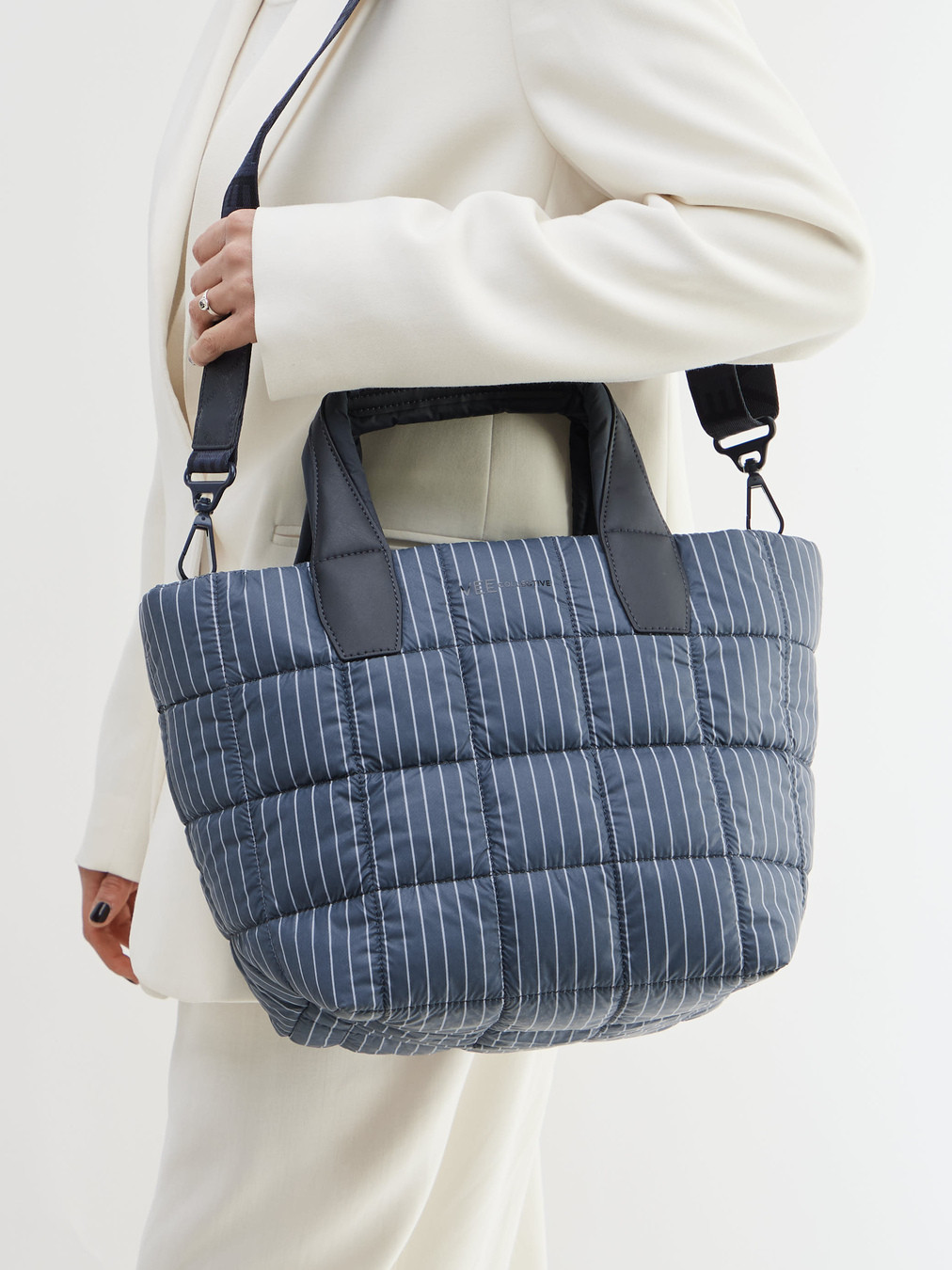 Schulter-/ Umhängetasche blau 9392104000106