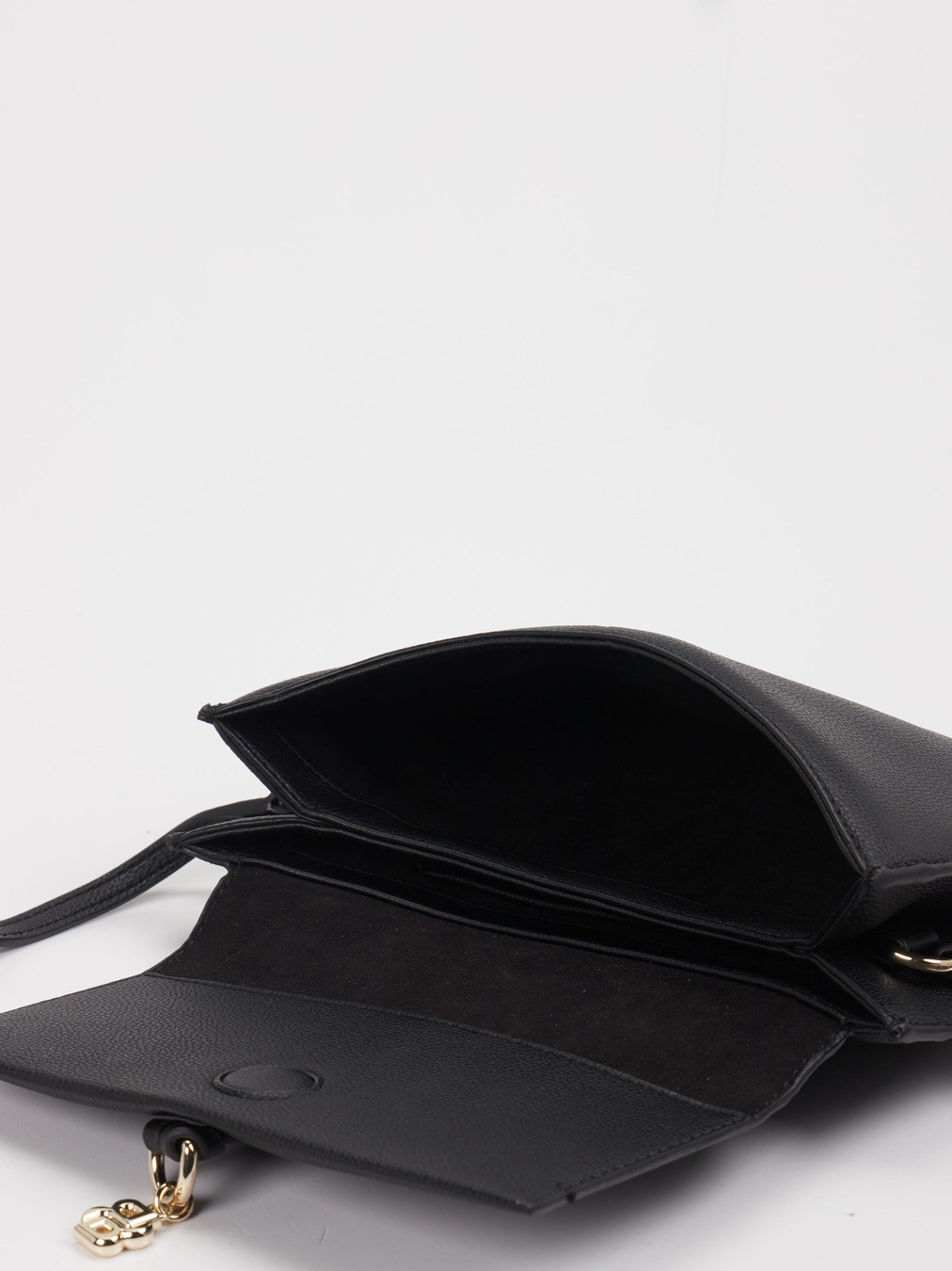 Umhängetasche schwarz 9301009004204