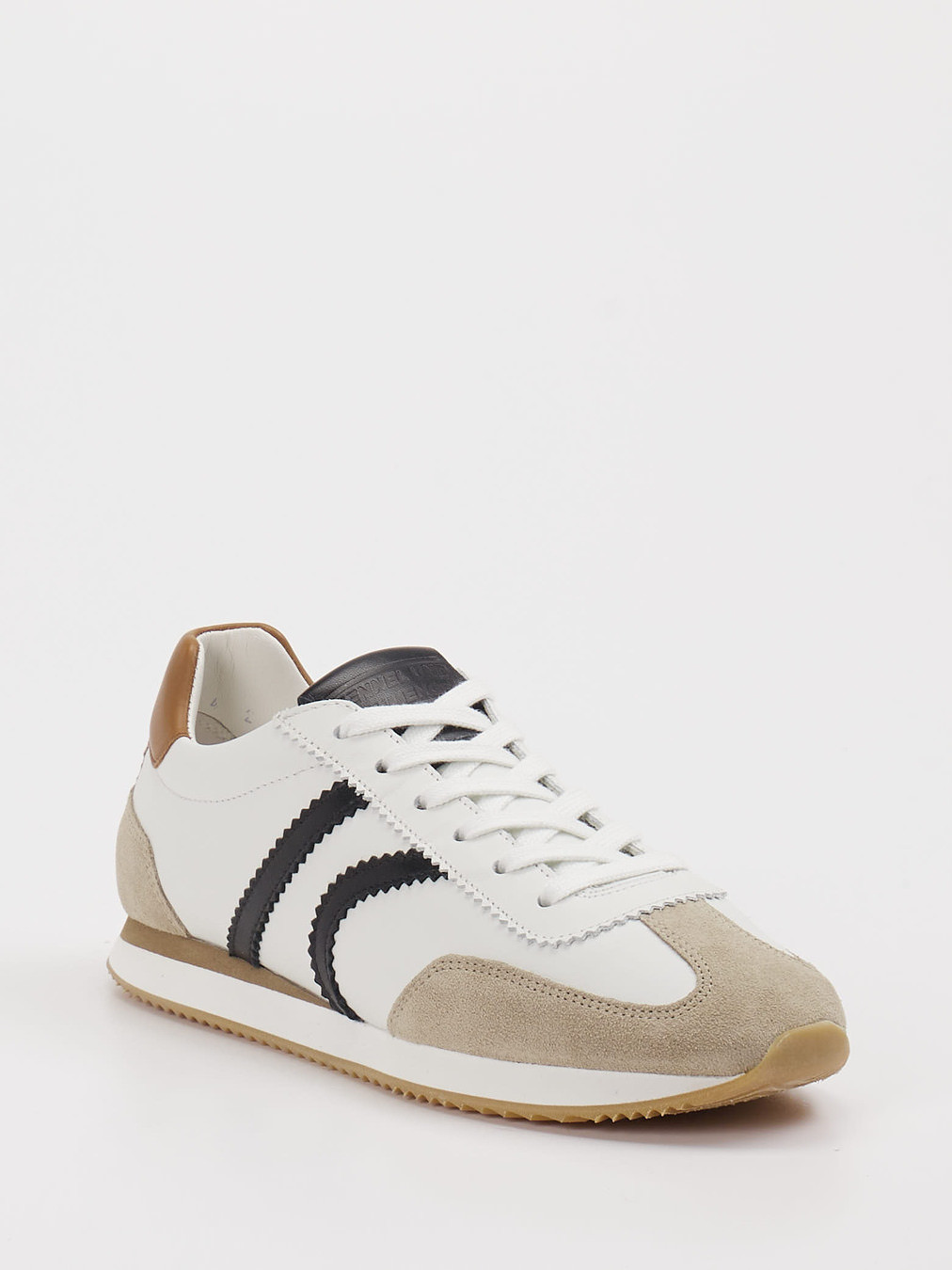 Sneaker MUI weiß 1661720000106