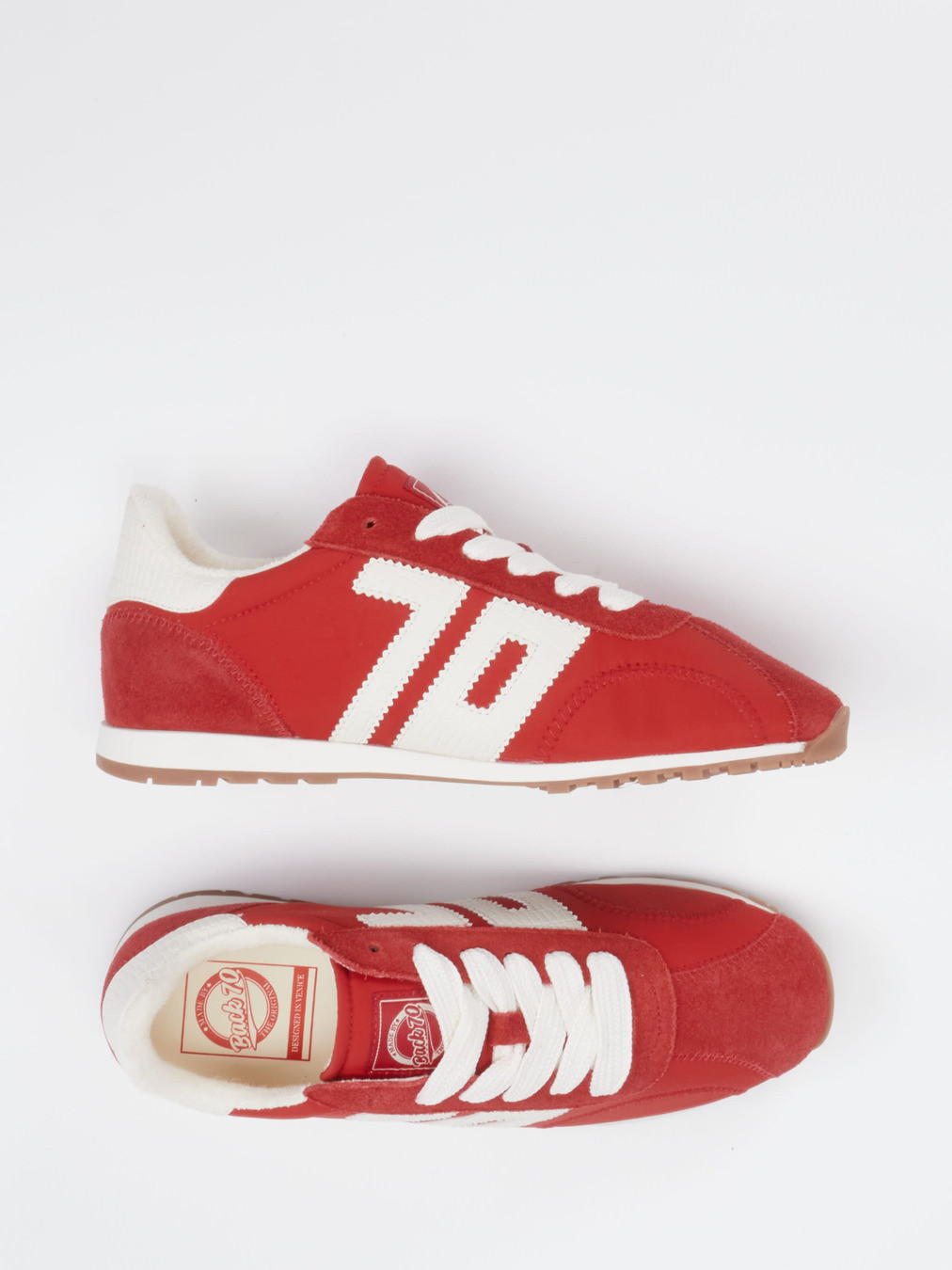 Sneaker Asian rot 1661557000404