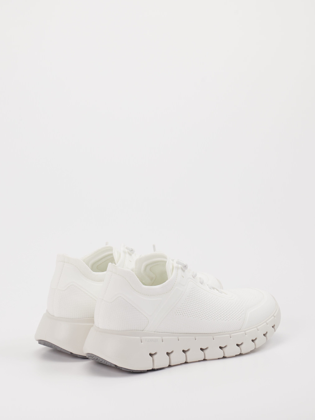Sneaker weiß 1663799034203