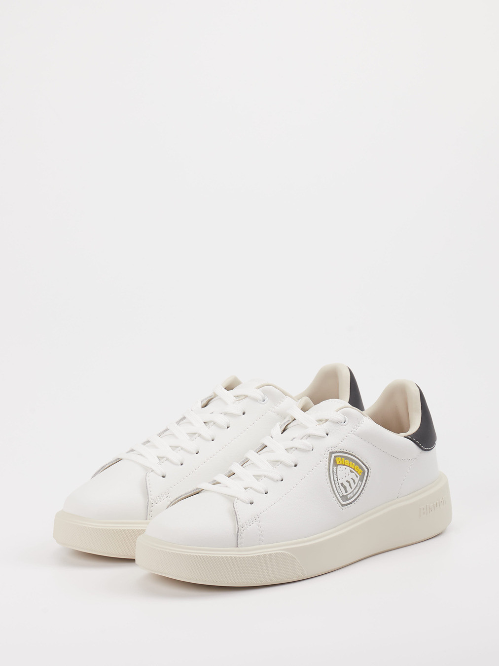 Sneaker weiß 4661790003802