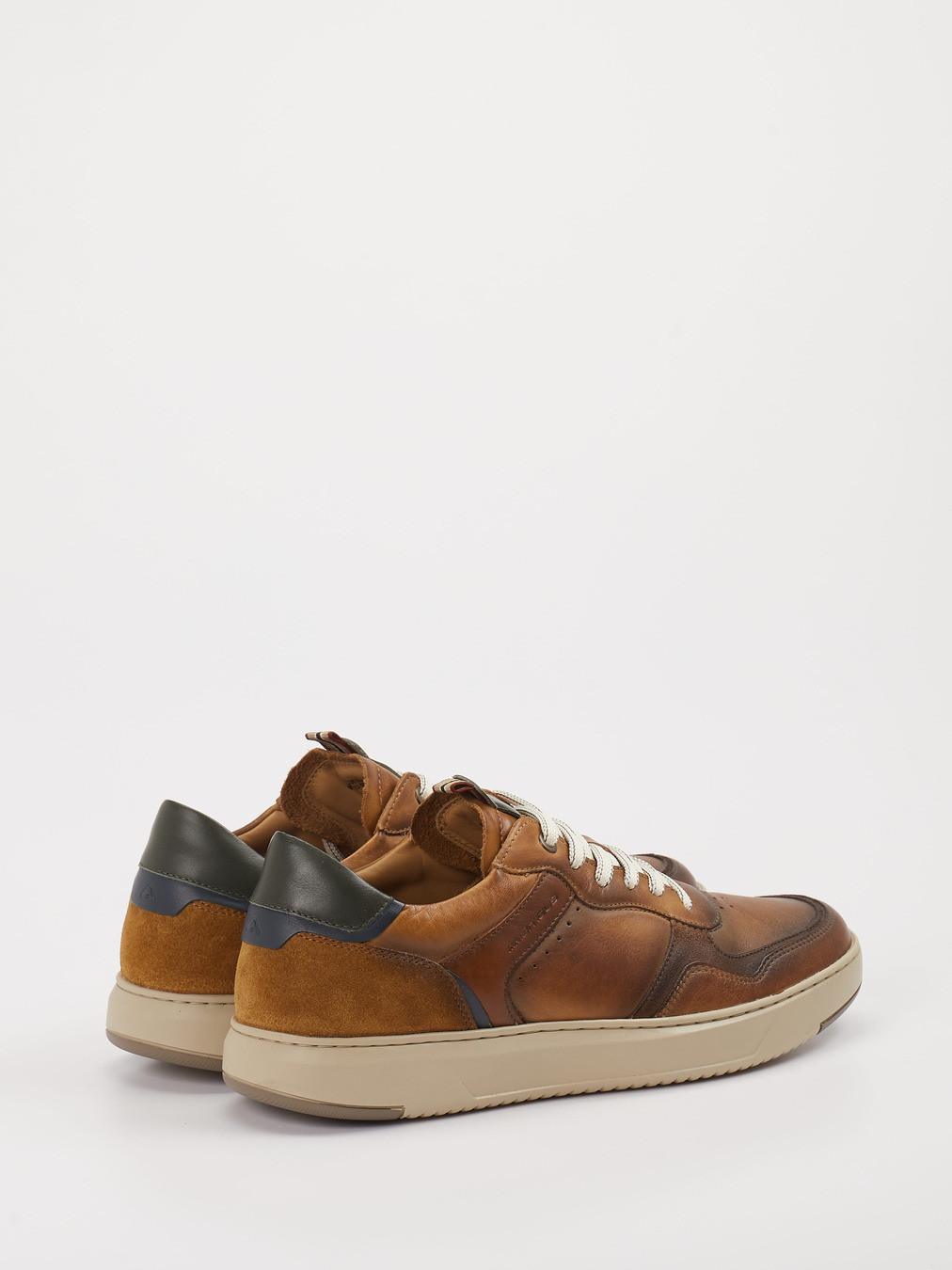 Sneaker braun 4661229023703