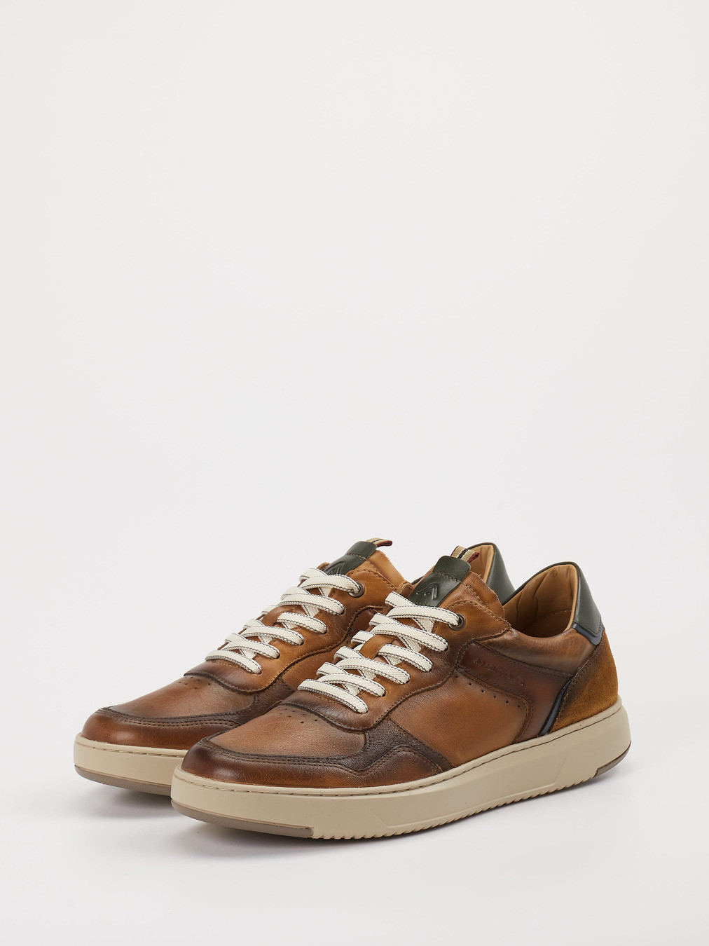 Sneaker braun 4661229023702