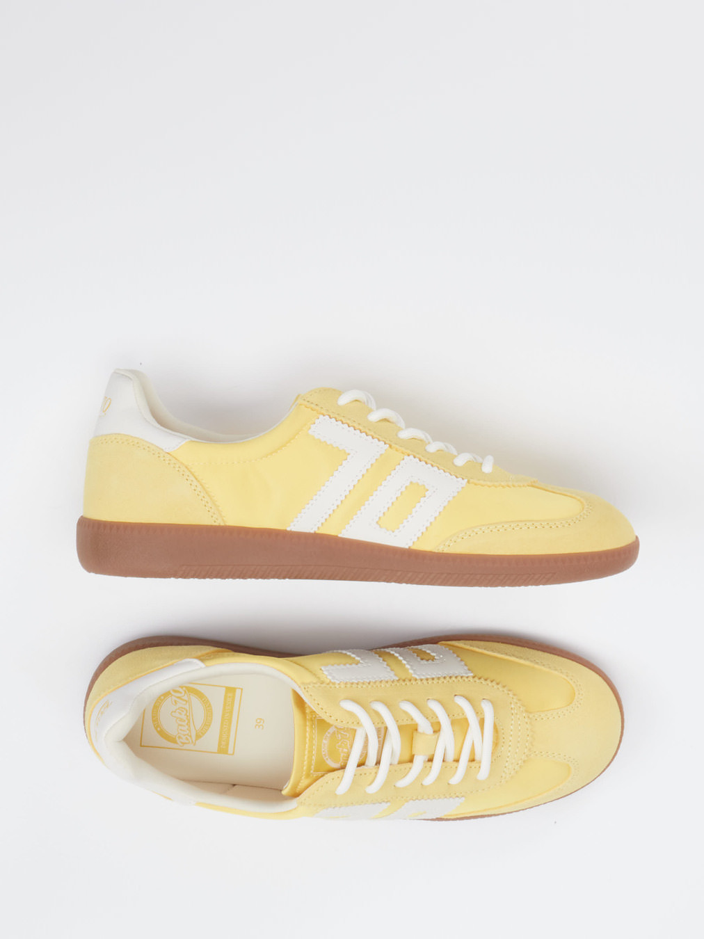 Sneaker gelb 1661857000104