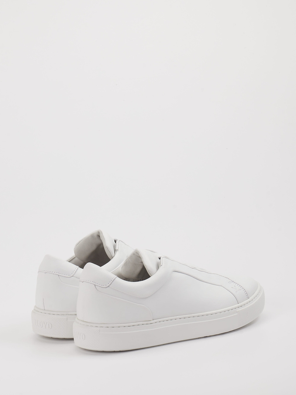 Slipper weiß 4561799000503