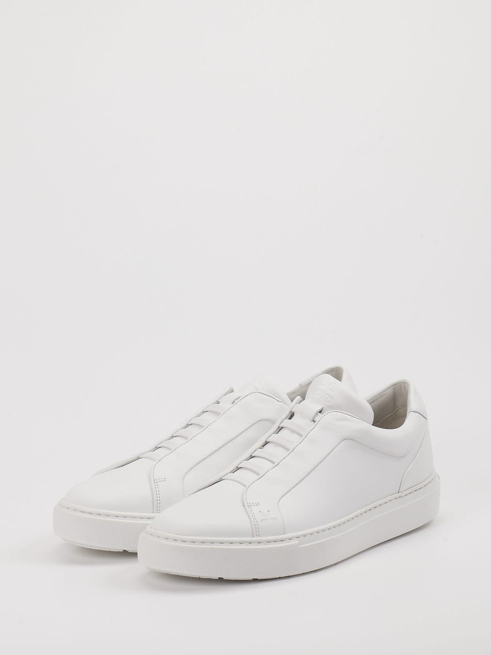 Slipper weiß 4561799000502