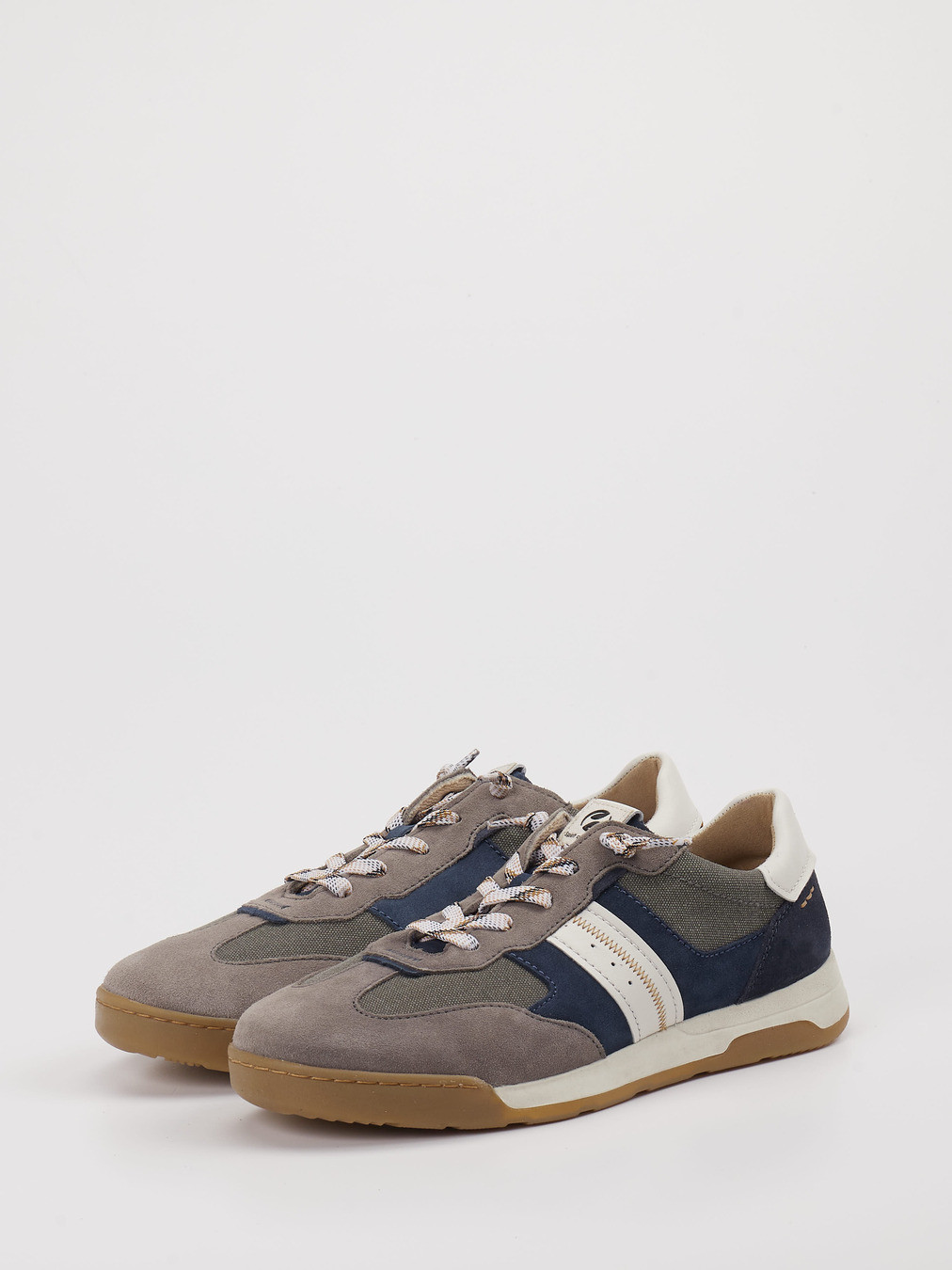 Sneaker grau 4661419000302