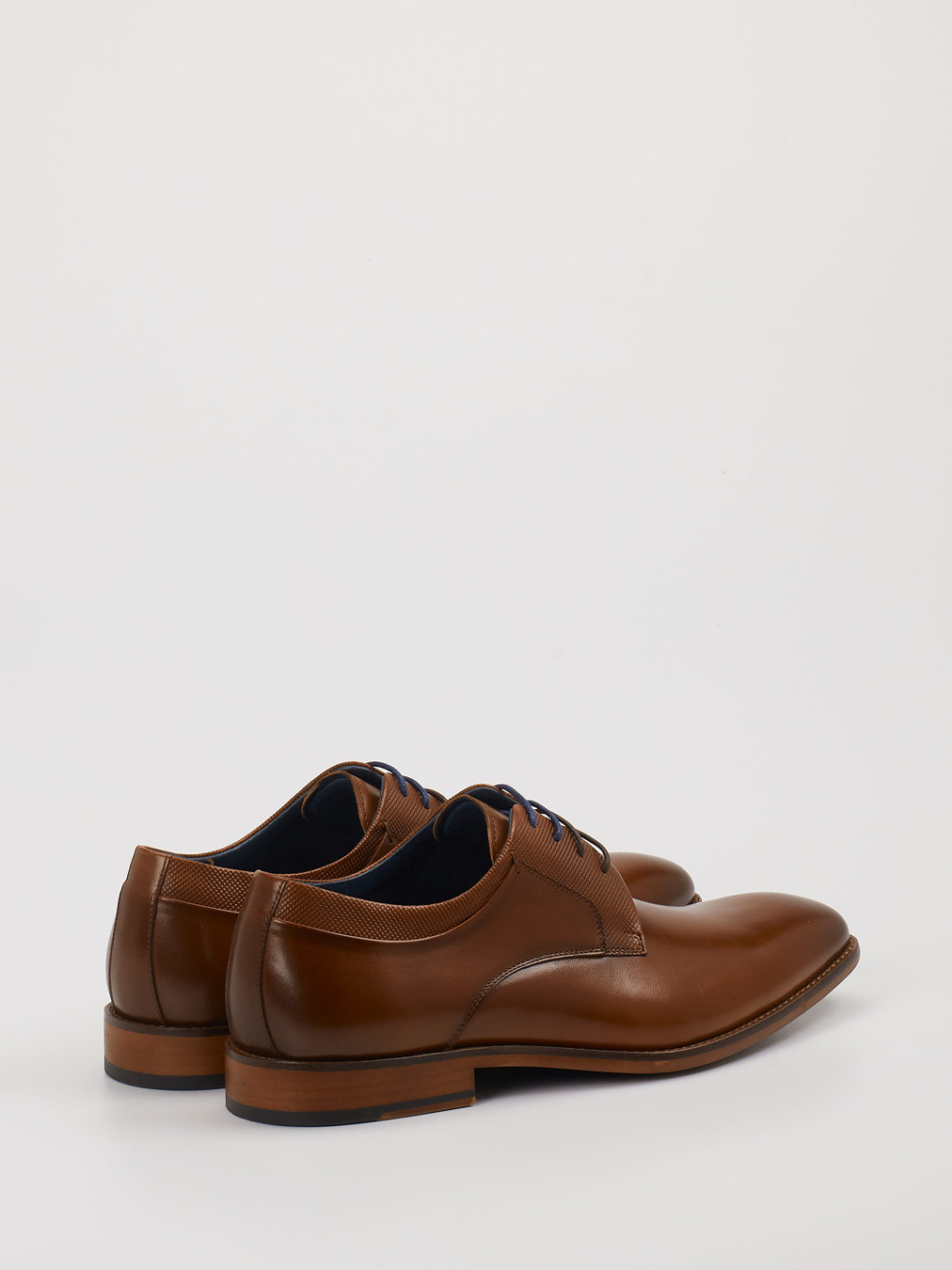 Schnürschuh braun 4610289028403