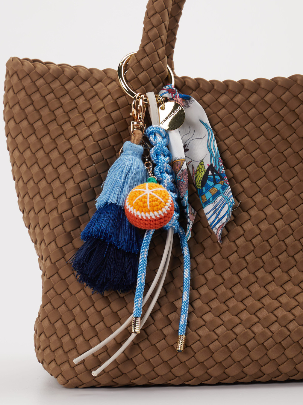 Anhänger blau 9382159000202