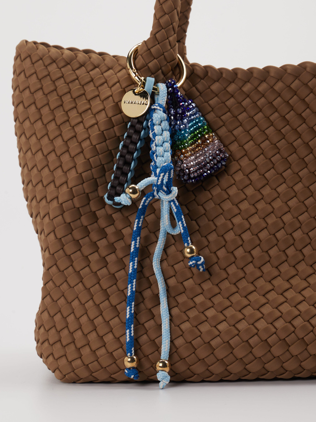 Anhänger blau 9382159000302