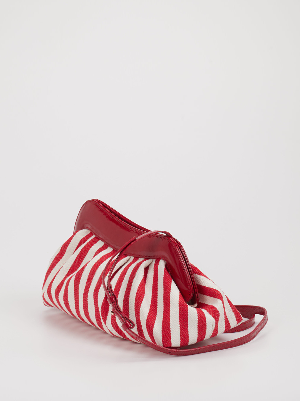 Clutche & Abendtasche rot 9305559000101