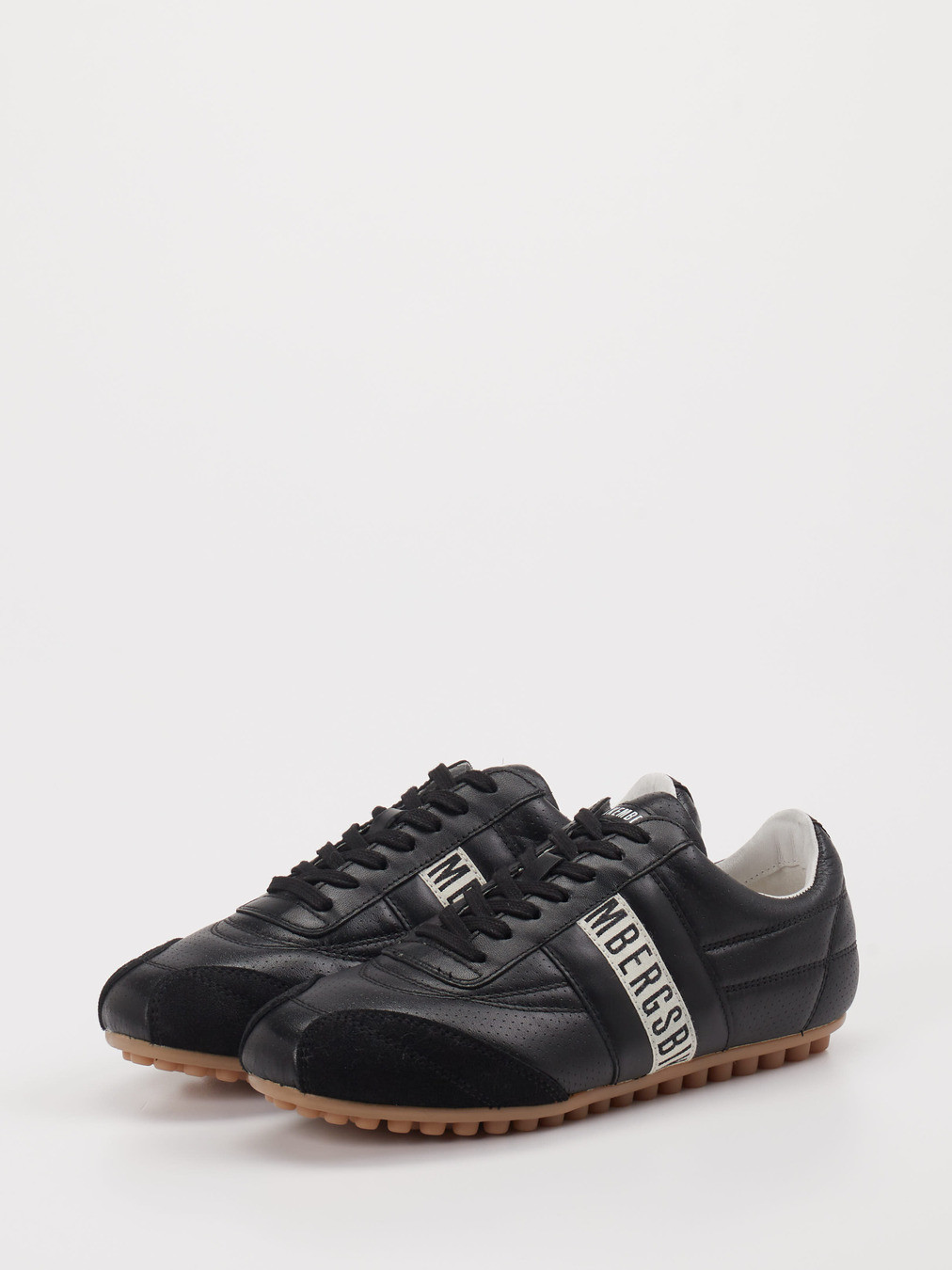 Sneaker schwarz 1661097000202