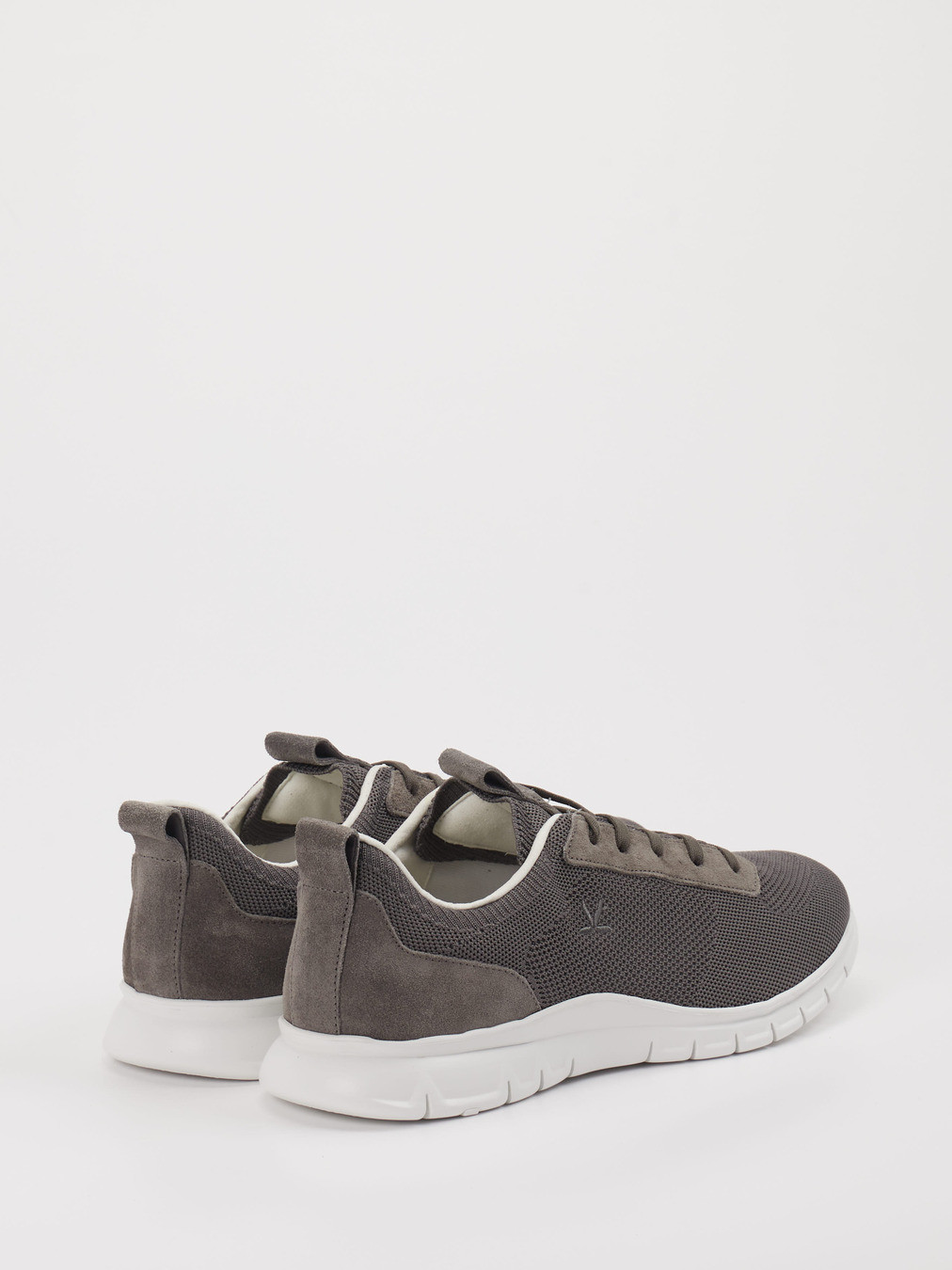 Sneaker grau 4661459031903